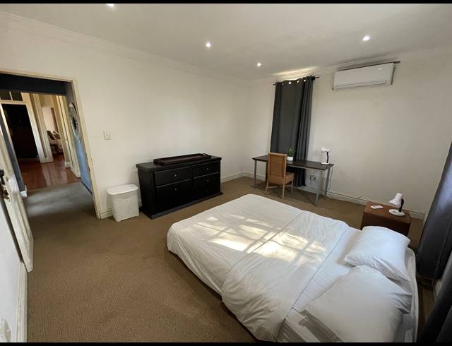 4 BEDROOM HOUSE FOR SALE IN ESSENWOOD